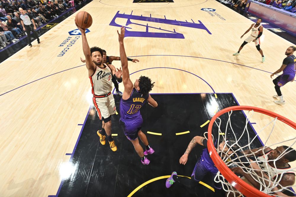 他在有限的 他在有限的