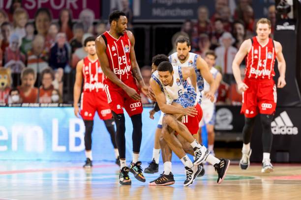 启程返回 启程返回