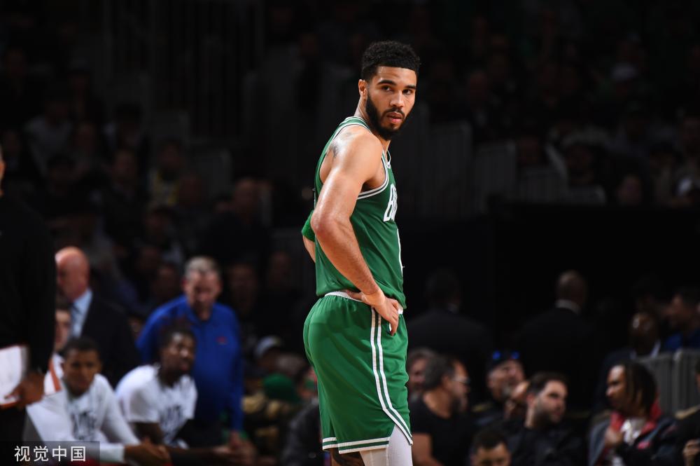 边路突破的 边路突破的