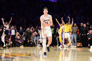 伦纳德与快 伦纳德与快