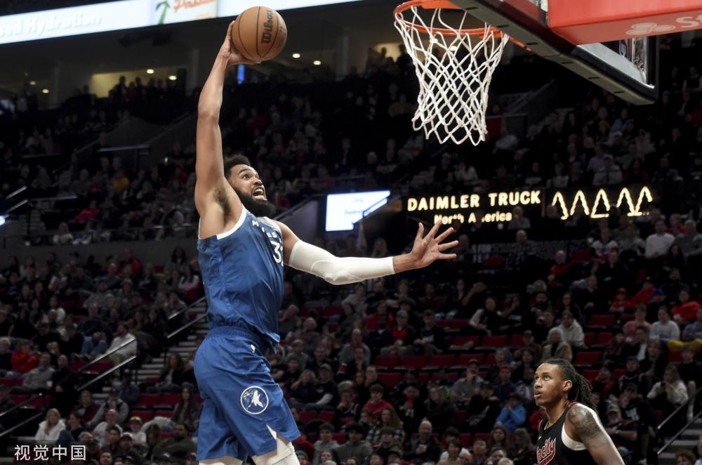 调整战术优 调整战术优