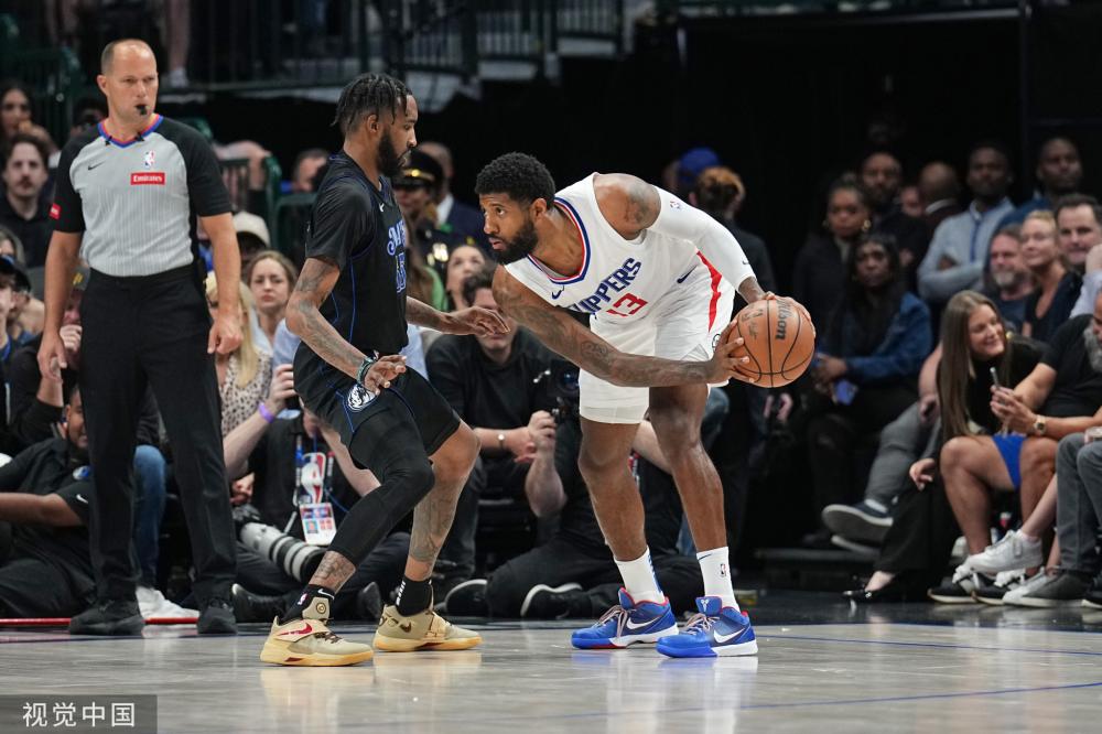 攻显得行云 攻显得行云